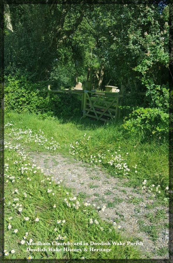 Entrance to Moolham Churchyard